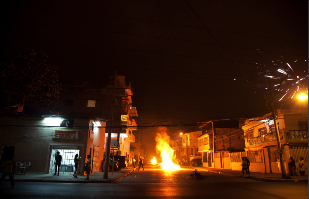 Proposition pour Trapo Gordo : une ville en feu durant la nuit